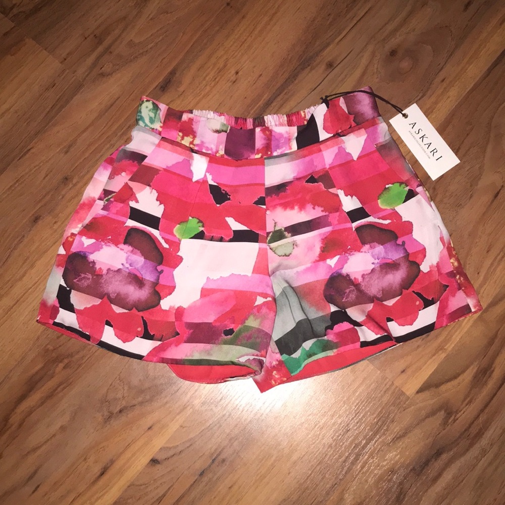 Floral Print Flowy Shorts